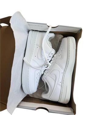 Nike WMNS Air Force 1 '07 Triple White